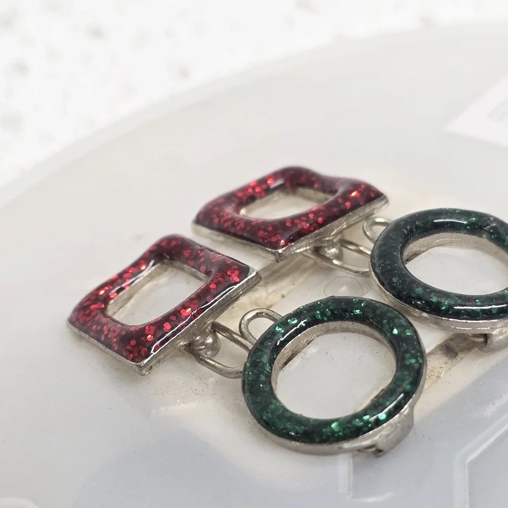 Gap Kids Vintage Red & Green Square And Circle Clip Barrettes